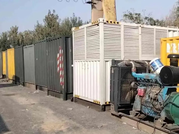 武功200KW柴油发电机机组每小时油耗是多少？